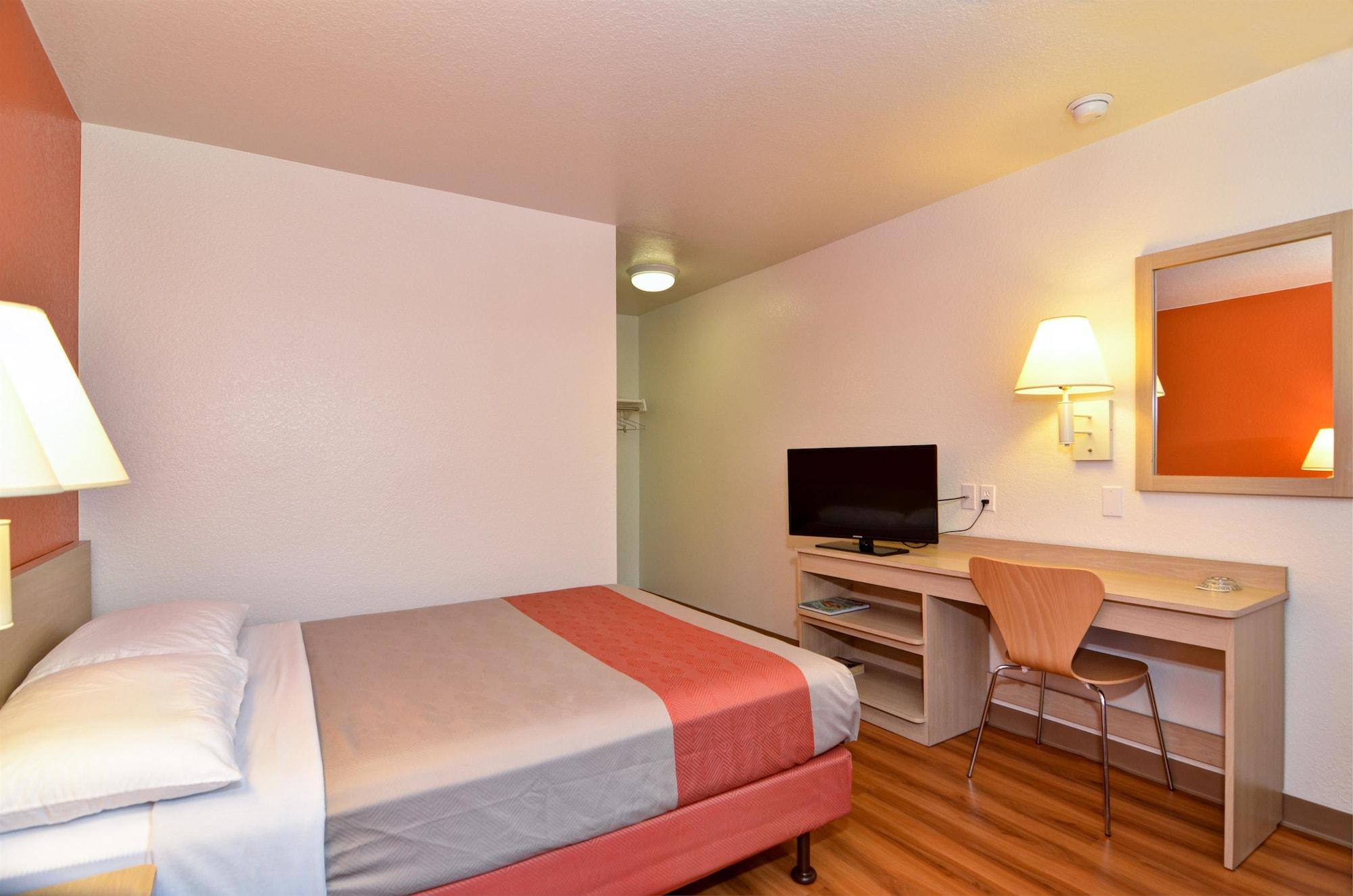 Motel 6-Palm Springs, Ca - East - Palm Canyon מראה חיצוני תמונה