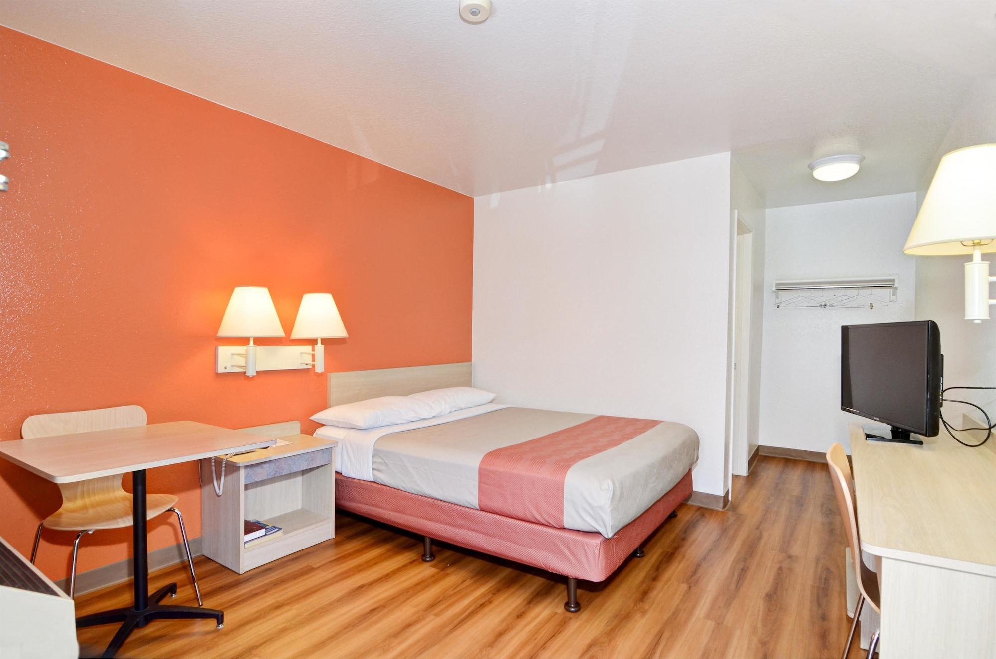 Motel 6-Palm Springs, Ca - East - Palm Canyon מראה חיצוני תמונה
