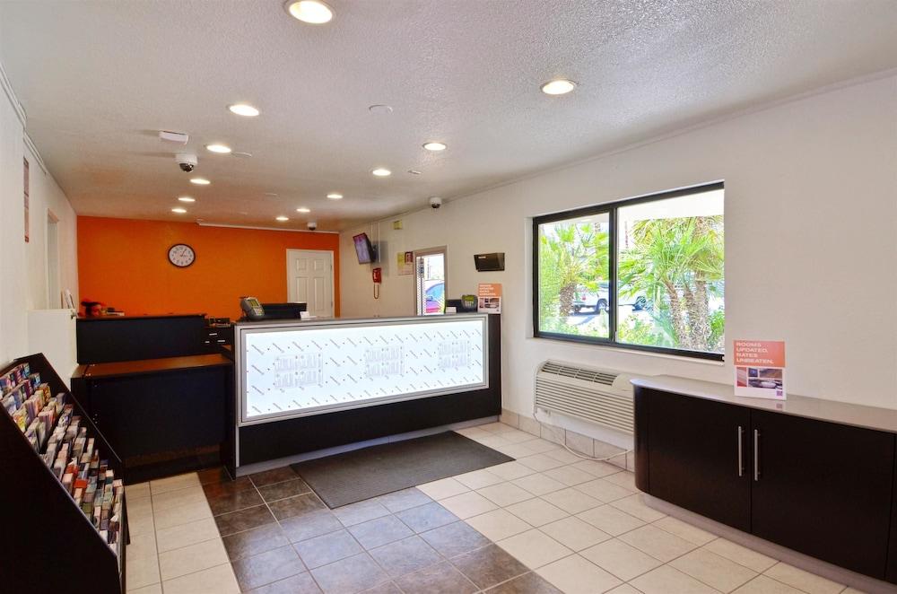Motel 6-Palm Springs, Ca - East - Palm Canyon מראה חיצוני תמונה