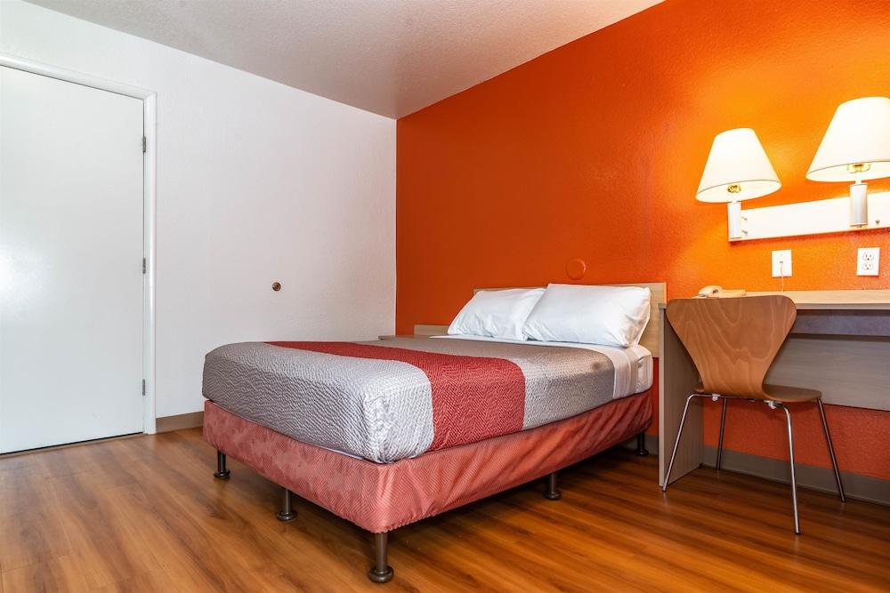 Motel 6-Palm Springs, Ca - East - Palm Canyon מראה חיצוני תמונה